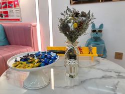 -BULB STUDIO 巴柏明星发型工作室