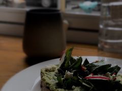 牛油果吐司-Egg•Allday Brunch(襄阳北路店)