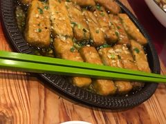 炸毛豆腐-中国徽菜·徽商故里(广安门店)