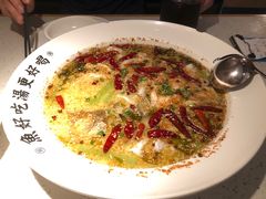 -江渔儿酸菜鱼(映月湖环宇城店)