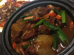 -宝燕海货工场(长江国际店)