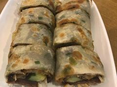 葱饼卷牛肉-台北楚楚园馅饼粥(虹桥南丰城店)