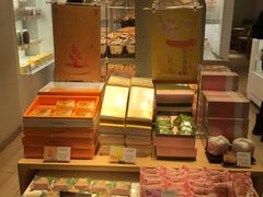 -好利来(高新枫叶广场店)