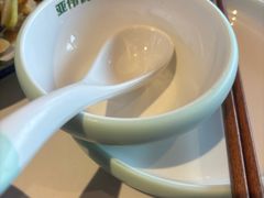 -亚伟瓦罐面美食城(淇县总店)