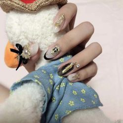 -MOMO·Nail美甲美睫