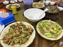 -银峰农庄·特色烧鸡·鲜无花果浸鸡