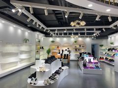-南京时尚莱迪购物广场(正洪街店)