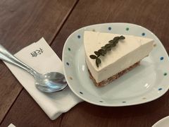-花仓咖啡(祥安巷店)