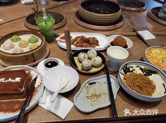 把几乎所有的网红产品都点了一遍，或许是我期待太高了吧