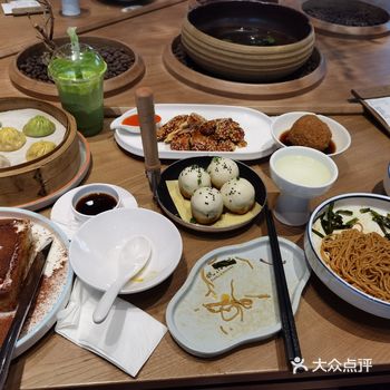 把几乎所有的网红产品都点了一遍，或许是我期待太高了吧