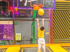 -Tenker Club弹刻极限主题公园 · 蹦床 · 团建 · 生日派对(大关店)