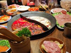 -萍姐火锅·公路夜市(武汉首店)