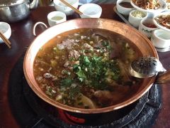 -朝伟清真铜瓢牛肉馆(三十年老·店)