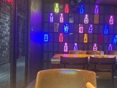 -琥珀老六龙虾(四里河店)