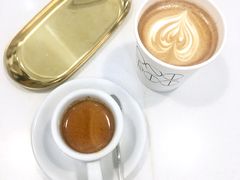 -Onirii Coffee(长乐路店)