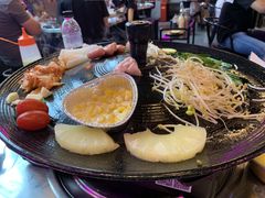-豚豚家돈돈가韩国锅盖烤肉(新北万达店)