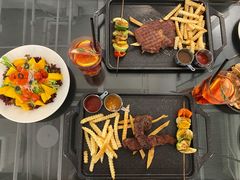 果木厚切牛排-灵意咖啡·西班牙美食(汕头金平万达广场店)