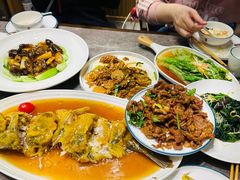 糖醋鲤鱼-闫府私房菜·百年鲁菜(恒隆店)