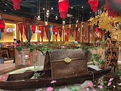 -老滇山寨•云南特色菜•地方菜•民族风情歌舞表演(金碧店)