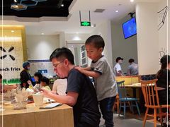 -菲滋意式餐厅(西溪印象城店)