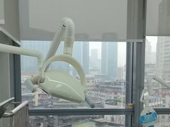 -极光口腔·矫正种植修复(锦江院区)