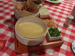 -老郑家东北春饼(龙悦居店)