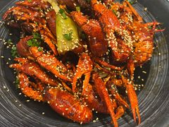 -肥肥虾庄·金牌油焖大虾(首义路店)