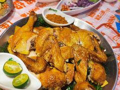-威记烧嘢·南宁烧烤·超级生牛(绿地店)