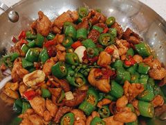 -辛香味烧鱼馆·非遗技艺·排骨红烧肉(光谷医药园店)