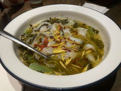 新派酸菜鱼-童年小筑餐厅(申花路店)