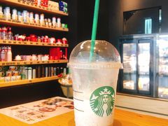 -星巴克(广州南站A18检票口楼上)