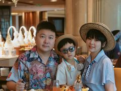 -深圳星河丽思卡尔顿酒店