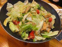干锅手撕包菜-东北农家小院(定西路店)
