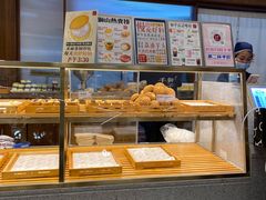 面包甜点陈列柜-君之狮子山·轻糖烘焙(松江印象城店)