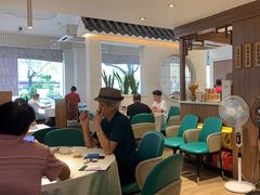 -山顶沙河粉-粤菜馆(凯旋店)