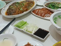 -梅利汴京烤鸭•开封豫菜地标店(铁北街店)