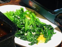 -蚝美人·生蚝海鲜烧烤(茶花园店)