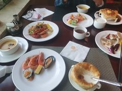 -天伦松鹤大饭店·欣妮咖啡