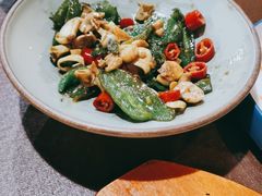 -奉天承·烤串·融合菜