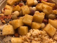 丈母娘冰粉-串妹花式冰粉(乐山总店)