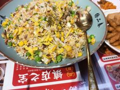 -扬二春炒饭(国庆路总店)