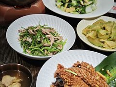 -魁盛居百年鲁菜馆(县西巷店)