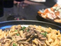 -WOLFGANG PUCK KITCHEN & BAR(迪士尼小镇店)
