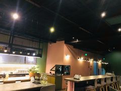 大堂-半山腰·云南菜(侨福芳草地店)