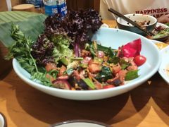 -老滇山寨•云南特色菜•地方菜•民族风情歌舞表演(金碧店)