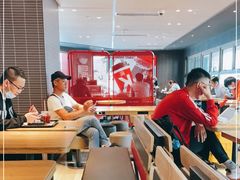 大堂-肯德基(中心书城店)