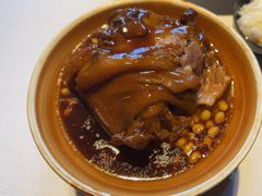 -八府香鸭·啫啫煲(华山路店)