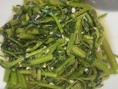 -川流不息·地道川菜·小龙虾(松东路店)