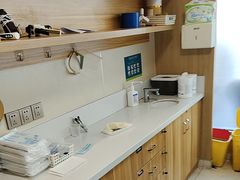 -上海仁爱医院口腔科 · 种植