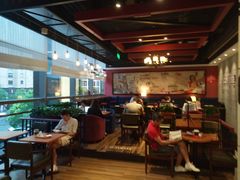 大堂-西西弗书店&矢量咖啡(凯德晶萃广场店)